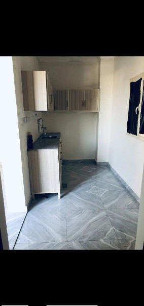 استوديو للإيجار بالفنطاس السكني ..